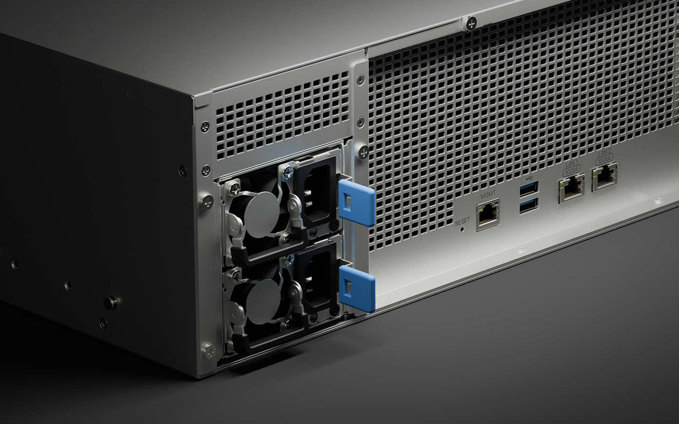 Synology RS6426xs+ 후면 이중 전원 공급 장치 이미지