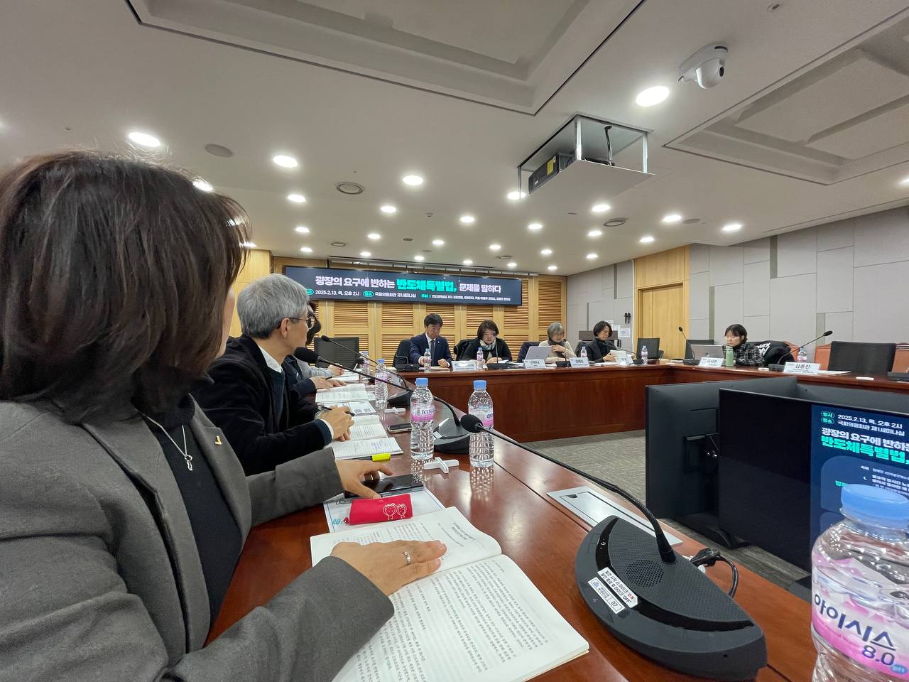 162a18beca523.jpg