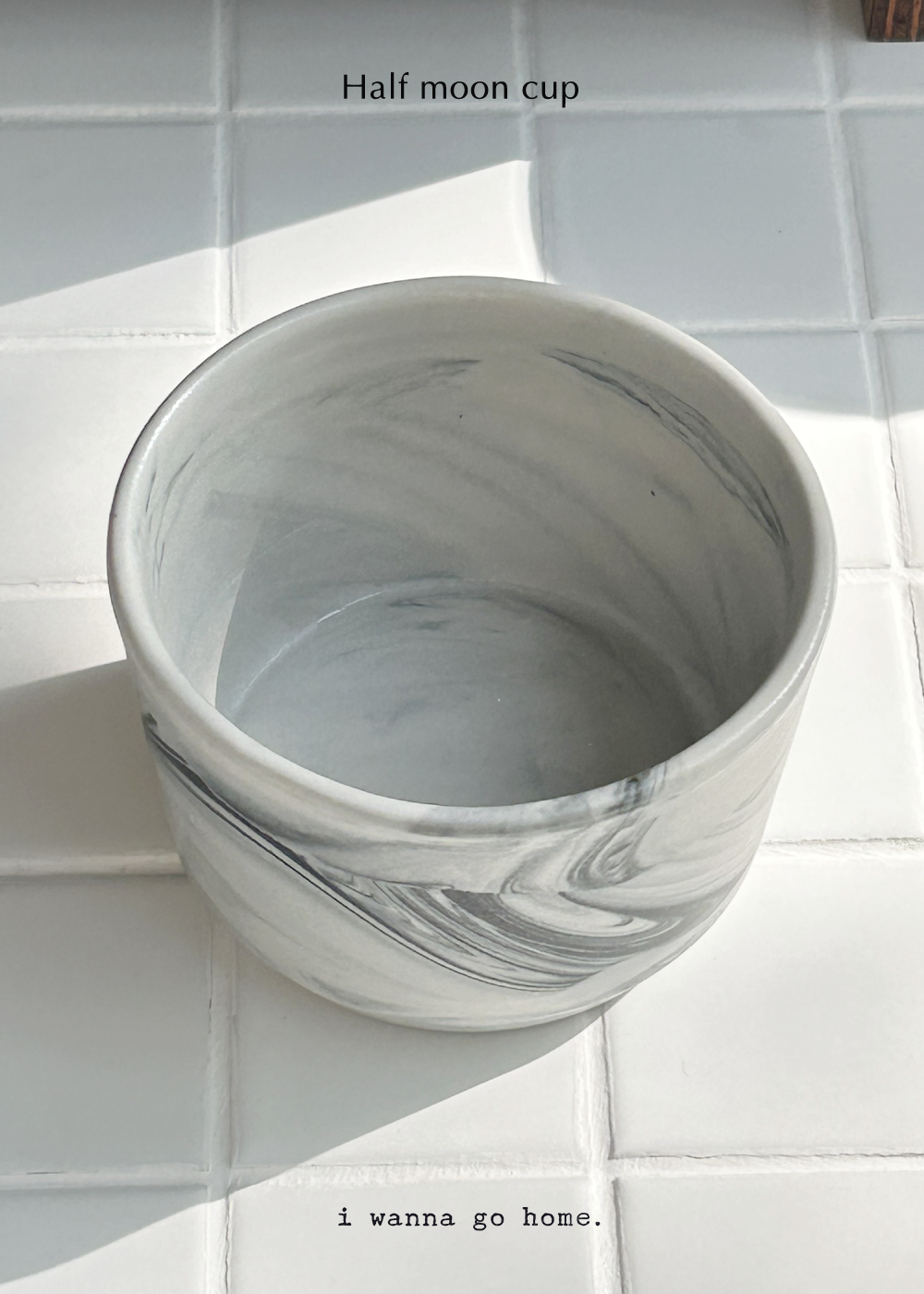 Half moon cup (marble black)