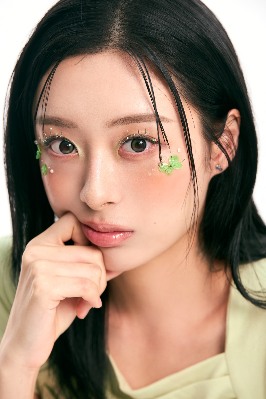 메이크업 스타일 예시 4