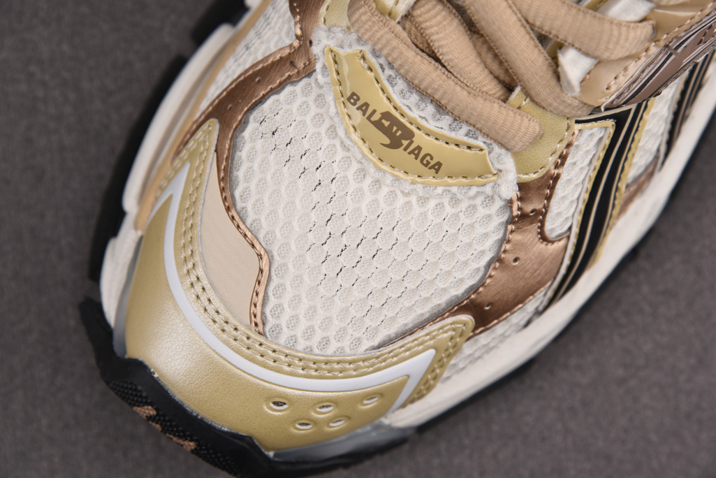 발렌시아가 러너 스니커즈 베이지 블랙 화이트