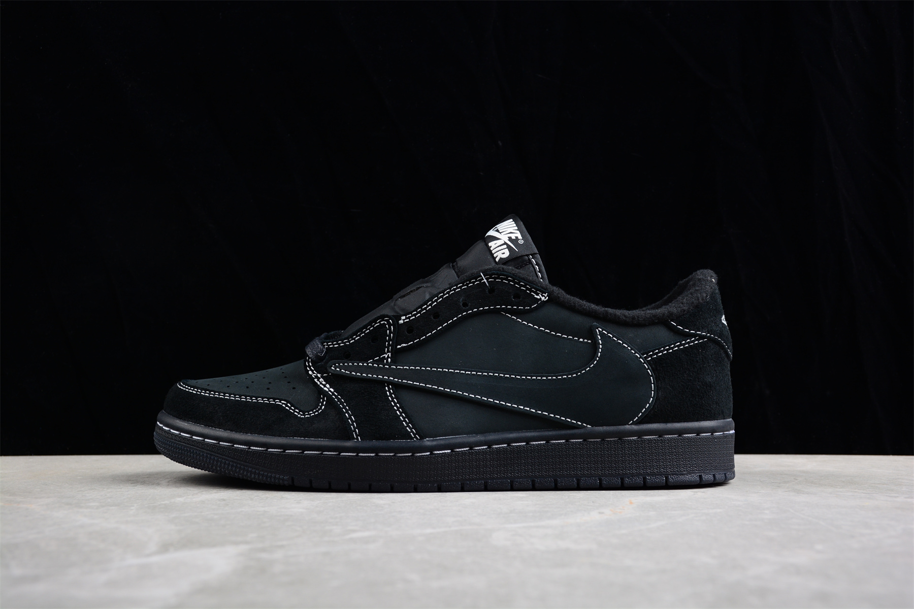 ljr 트래비스 스캇 x 에어 조던 1 로우 OG 블랙 팬텀 레플리카