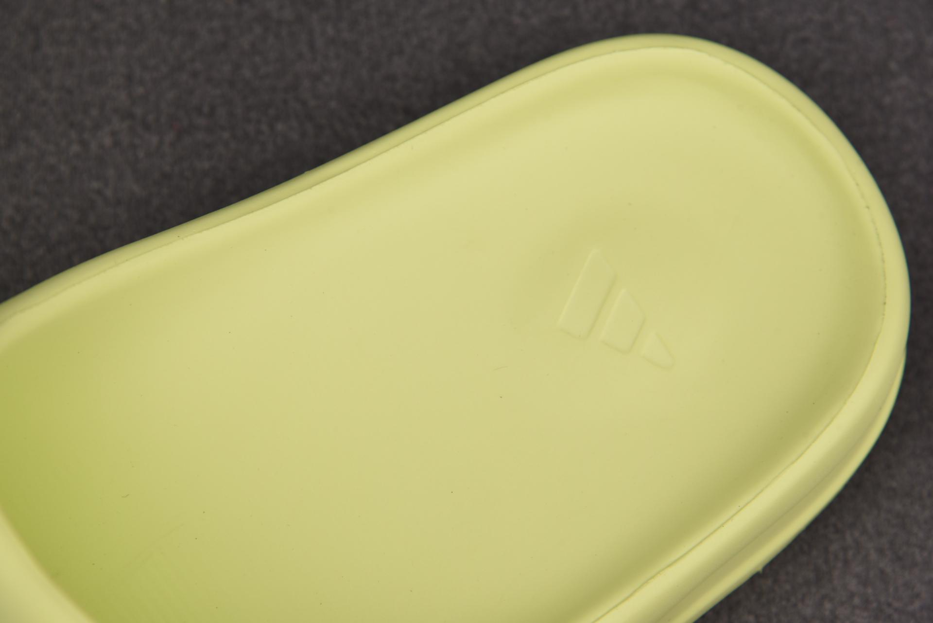 [PK BASF] 아디다스 이지 슬라이드 글로우 그린 (GX6138)