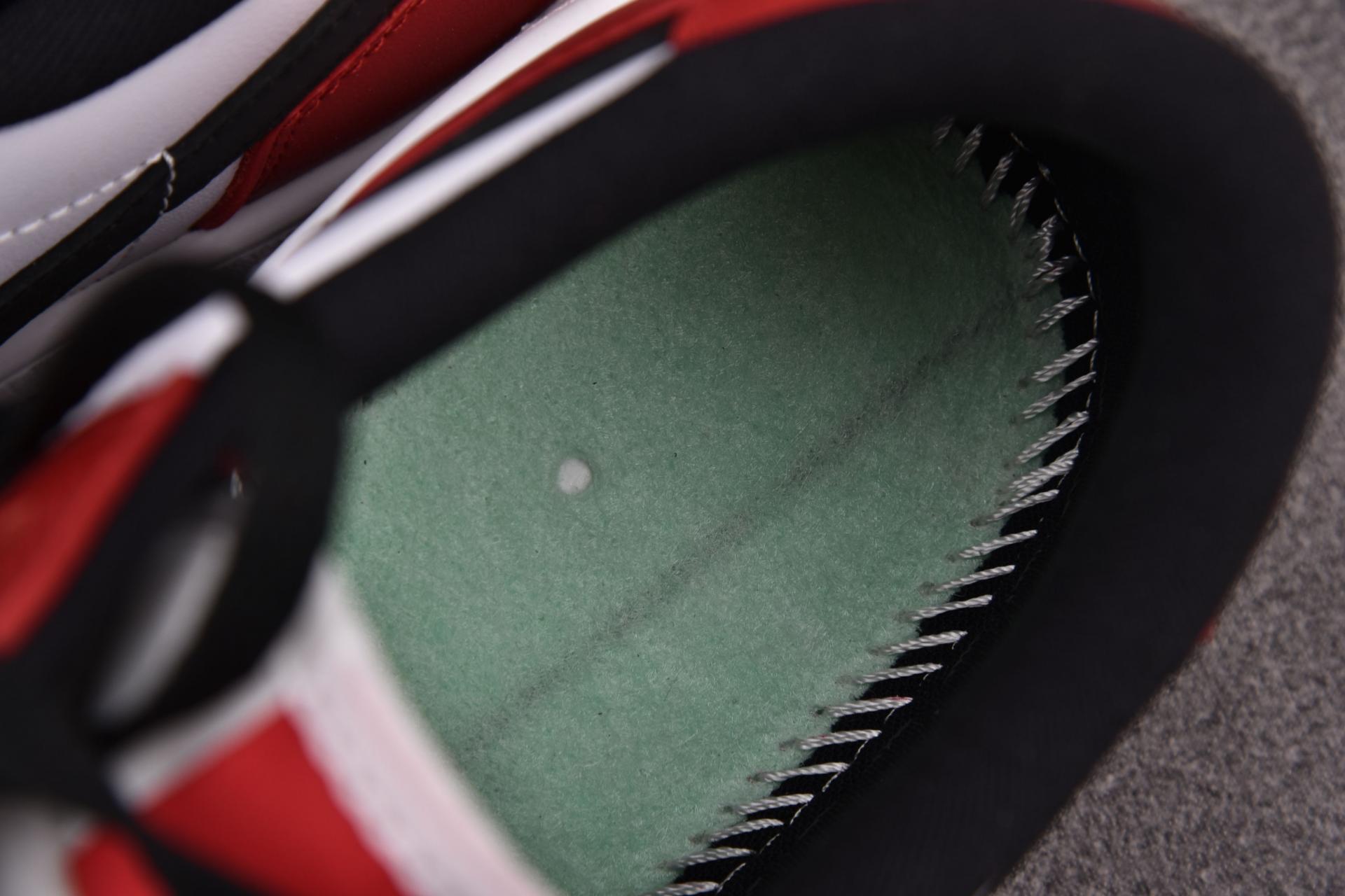 조던 1 로우 골프 시카고