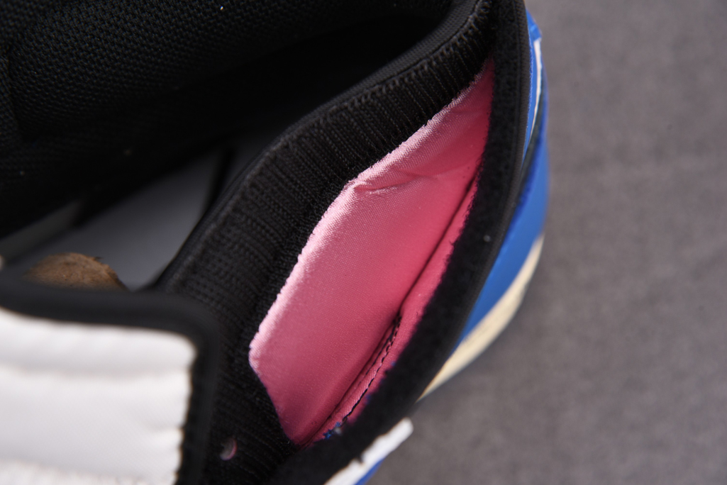 트래비스 스캇 X 프라그먼트 X 에어 조던 1 하이 밀리터리 블루