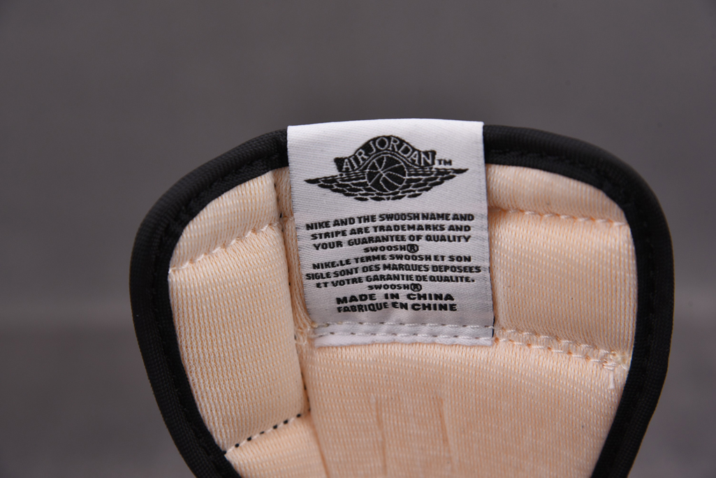 트래비스 스캇 X 프라그먼트 X 에어 조던 1 로우 밀리터리 블루