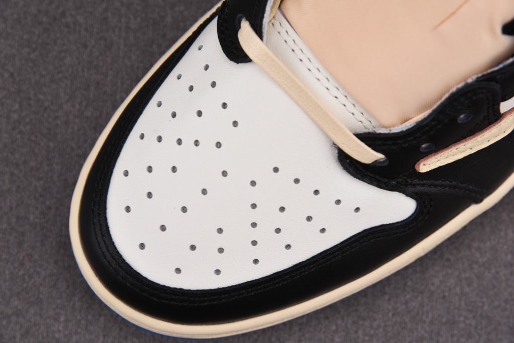 트래비스 스캇 X 프라그먼트 X 에어 조던 1 로우 밀리터리 블루