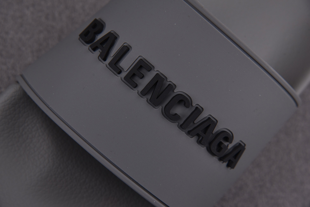 발렌시아가 슬리퍼