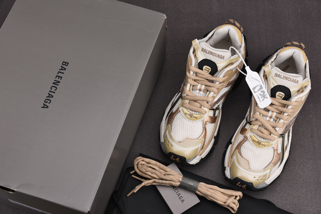 발렌시아가 러너 스니커즈 베이지 블랙 화이트