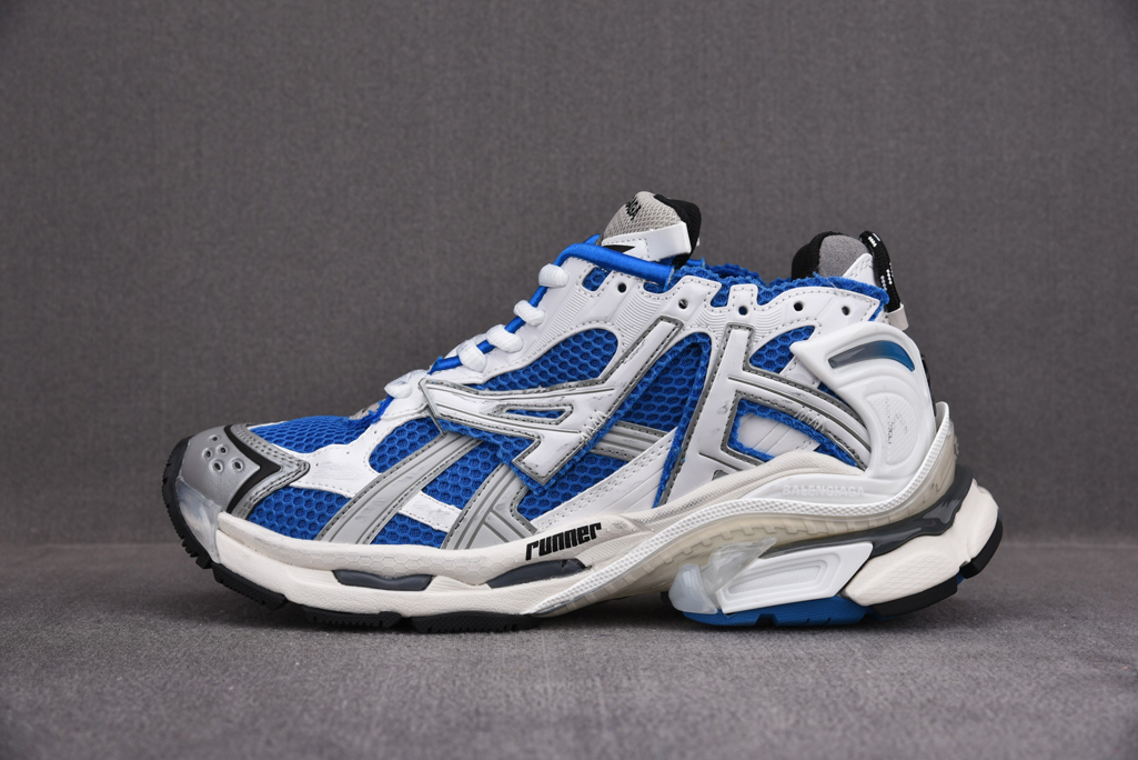 발렌시아가 러너 레플