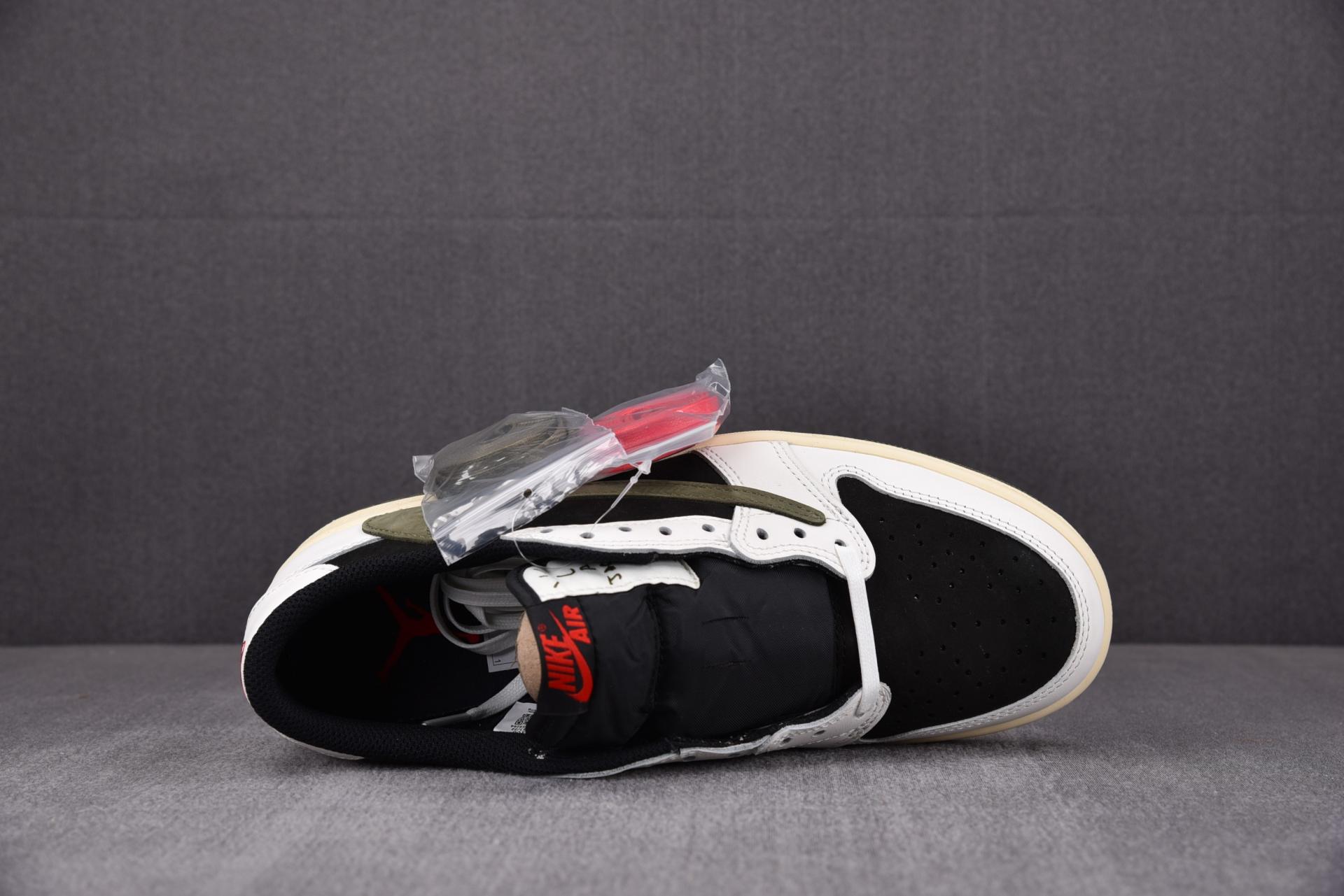 [LJR] 2023 NEW 트래비스 스캇 x 에어 조던 1 로우 OG 올리브 (DZ4137-106) 스캇 레플리카