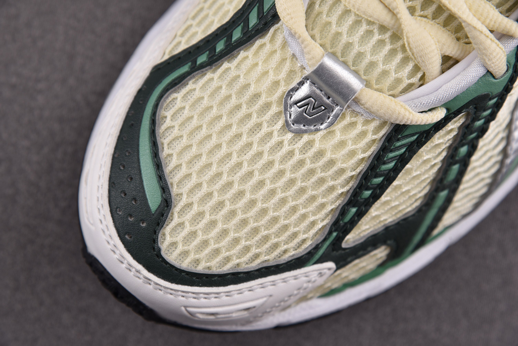 뉴발란스 x 에메 레온 도르 레플