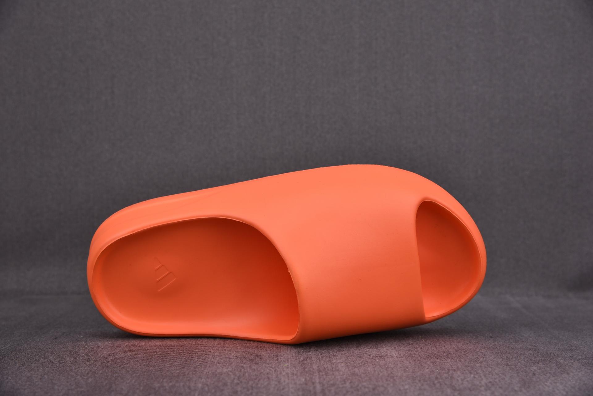 [PK BASF] 아디다스 이지 슬라이드 인플레임 오렌지 (GZ0953)