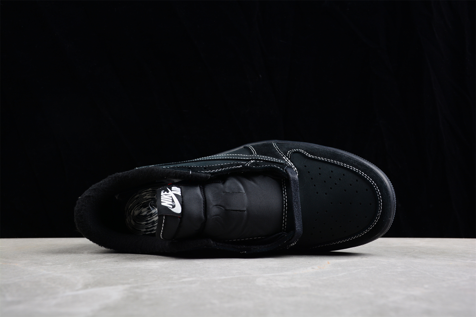 ljr 트래비스 스캇 x 에어 조던 1 로우 OG 블랙 팬텀 레플리카