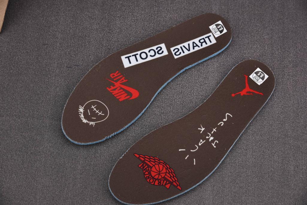 트래비스 스캇 x 에어 조던 1 로우 세일 앤 리저락