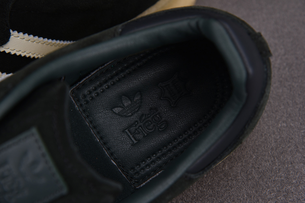 아디다스 x 클락스 삼바