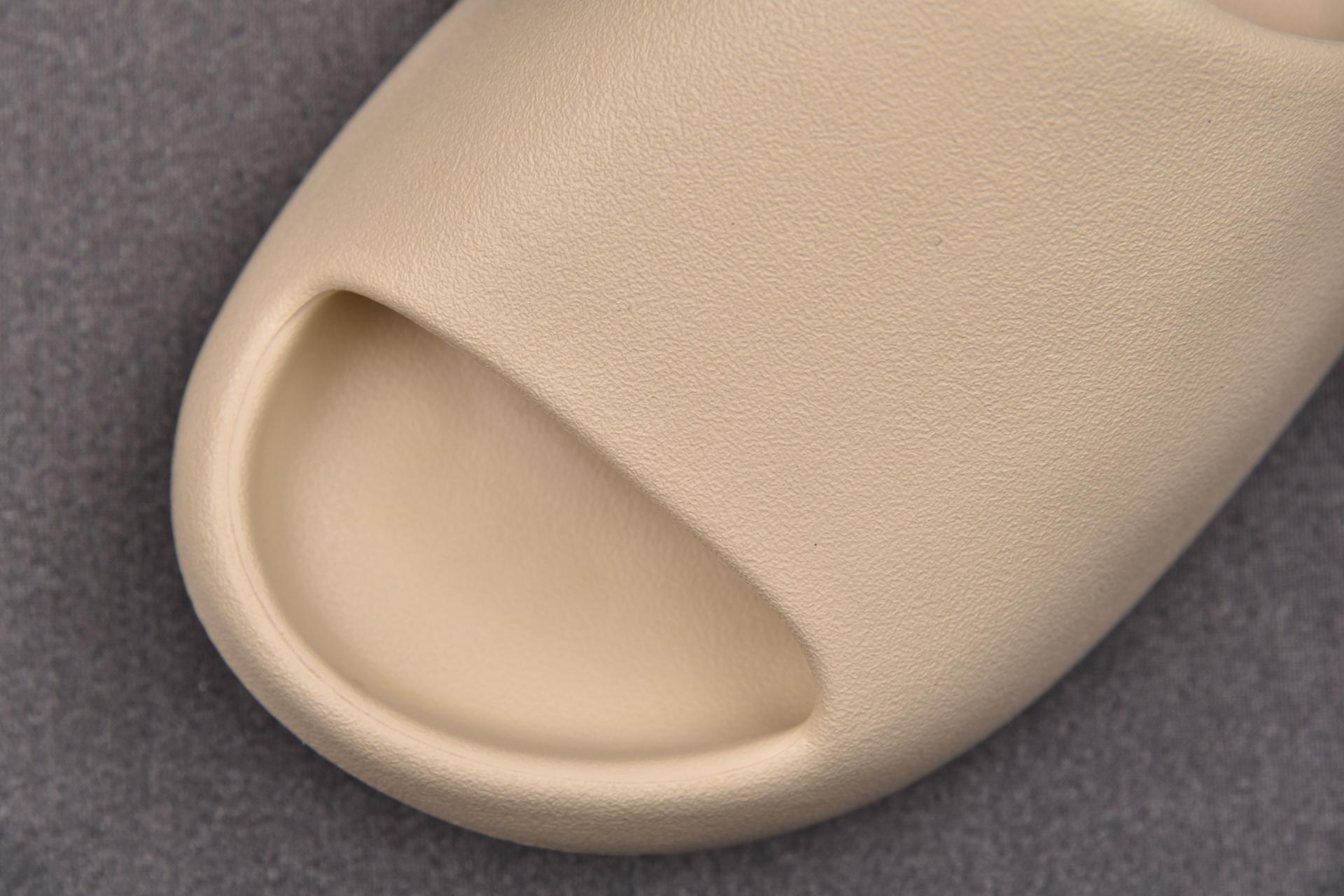 [PK BASF] 아디다스 이지 슬라이드 본 (2022) (FZ5897)