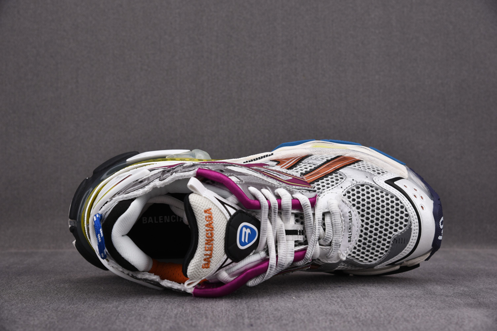 발렌시아가 러너 레플