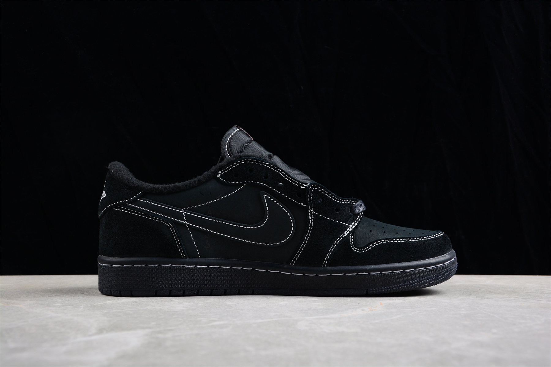 ljr 트래비스 스캇 x 에어 조던 1 로우 OG 블랙 팬텀 레플리카