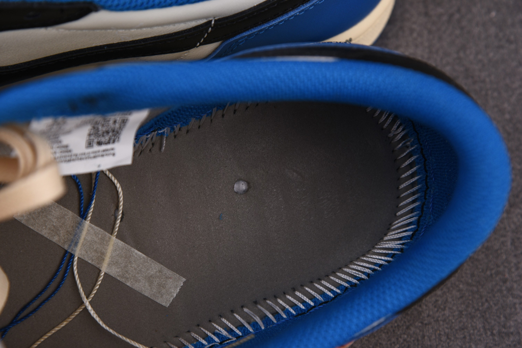 트래비스 스캇 X 프라그먼트 X 에어 조던 1 로우 밀리터리 블루