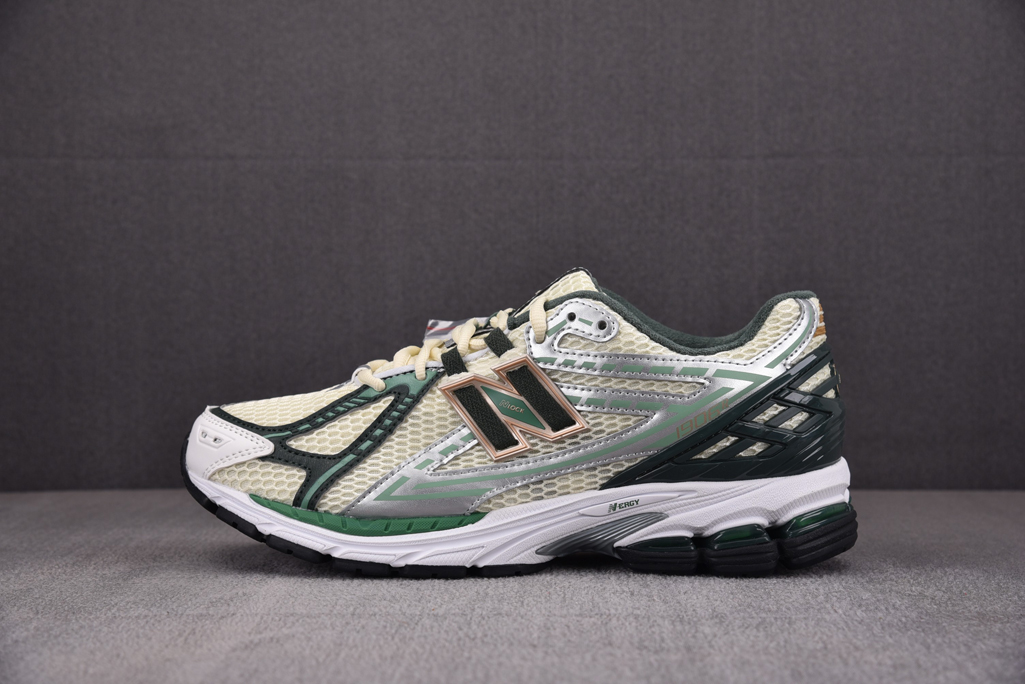 뉴발란스 x 에메 레온 도르