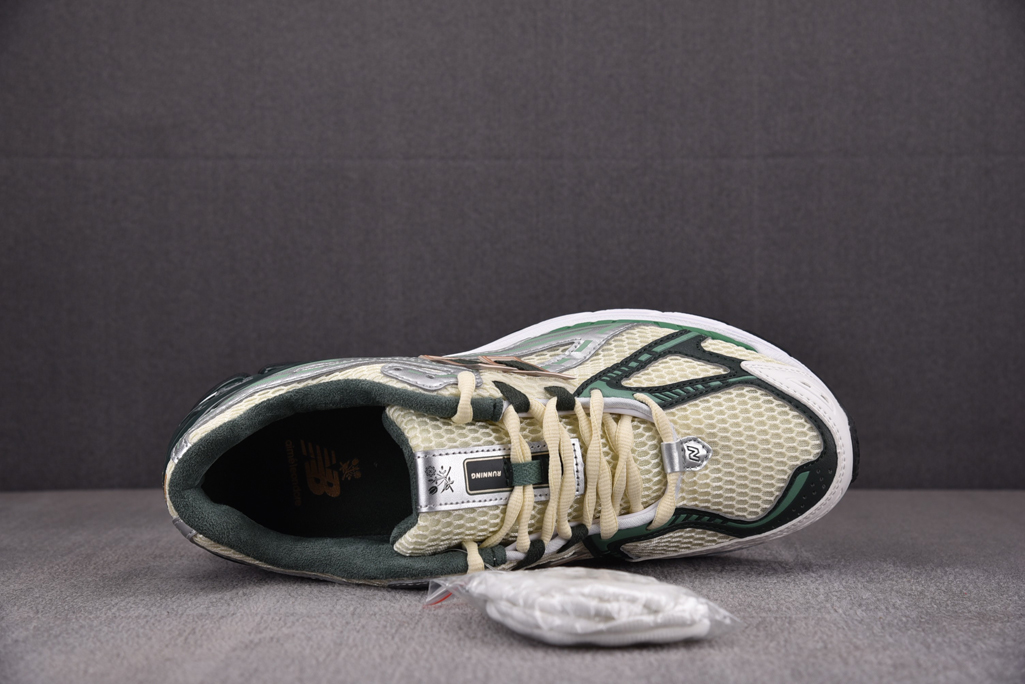 뉴발란스 x 에메 레온 도르