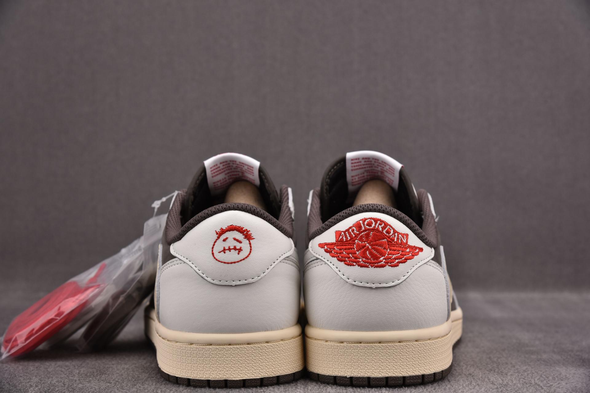 PKnew2023] 트래비스 스캇 x 에어 조던 1 로우 세일 앤 리저락 (DM7866-162),ljr 조던,ljr 에어조던1,리버스모카,ljr조던,ljr스캇,pk스캇,pk조던,og스캇,og조던