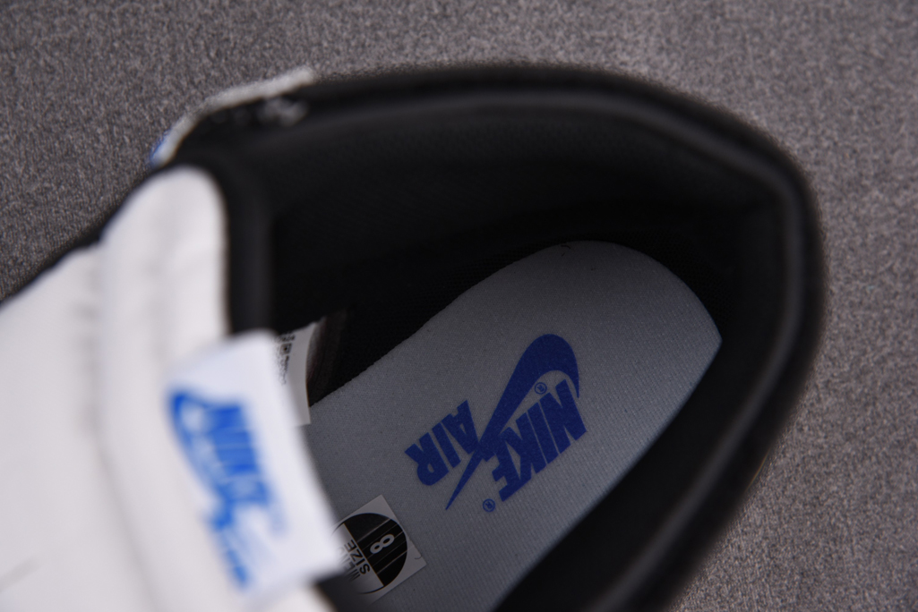 트래비스 스캇 X 프라그먼트 X 에어 조던 1 하이 밀리터리 블루