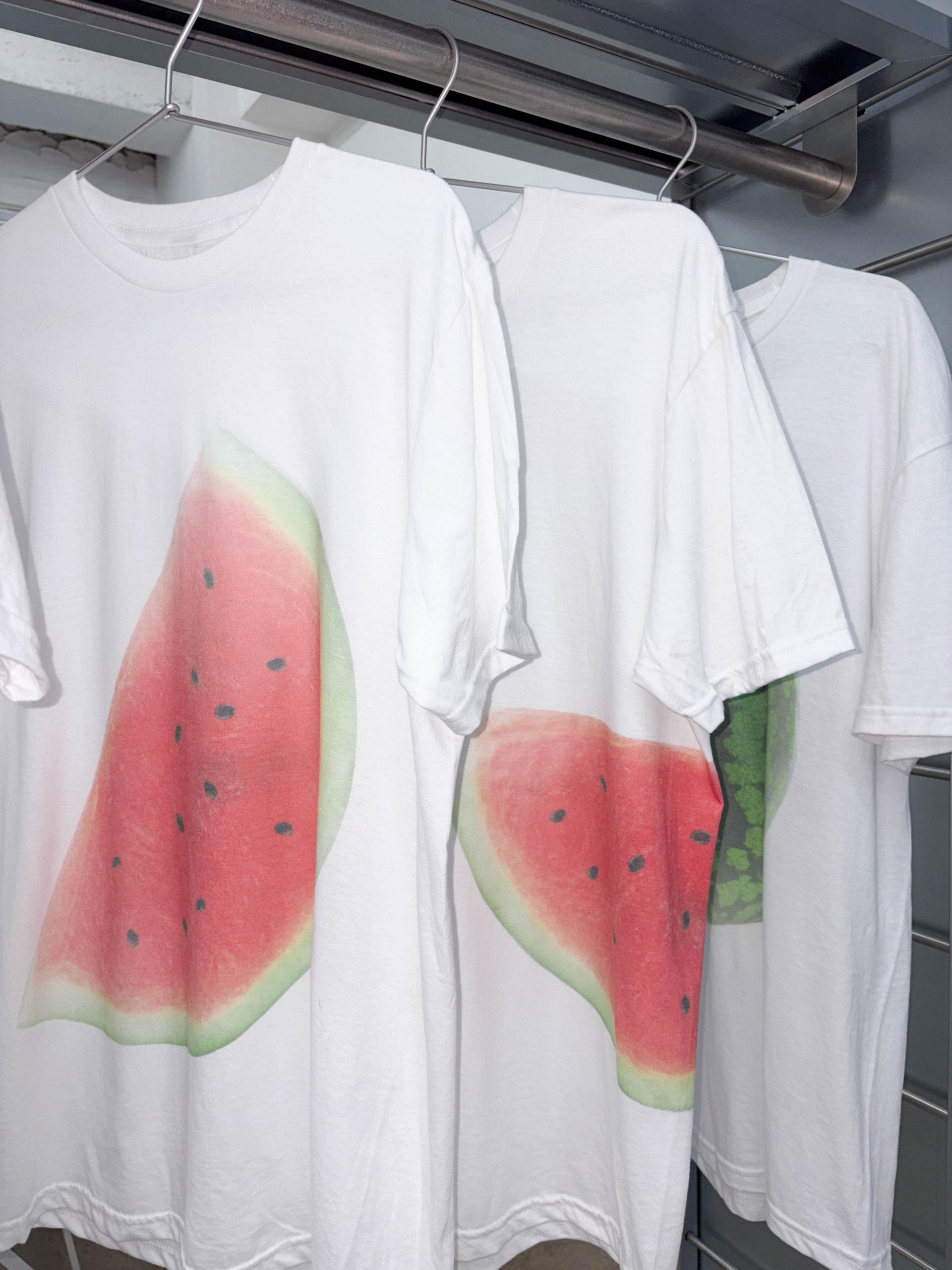 SOOBAK SLICE T-SHIRT