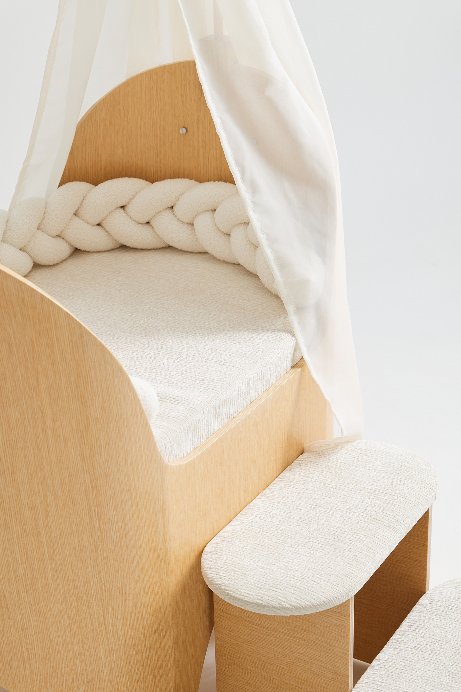 [ d.near × uno ] BOA bed guard I 침대 가드