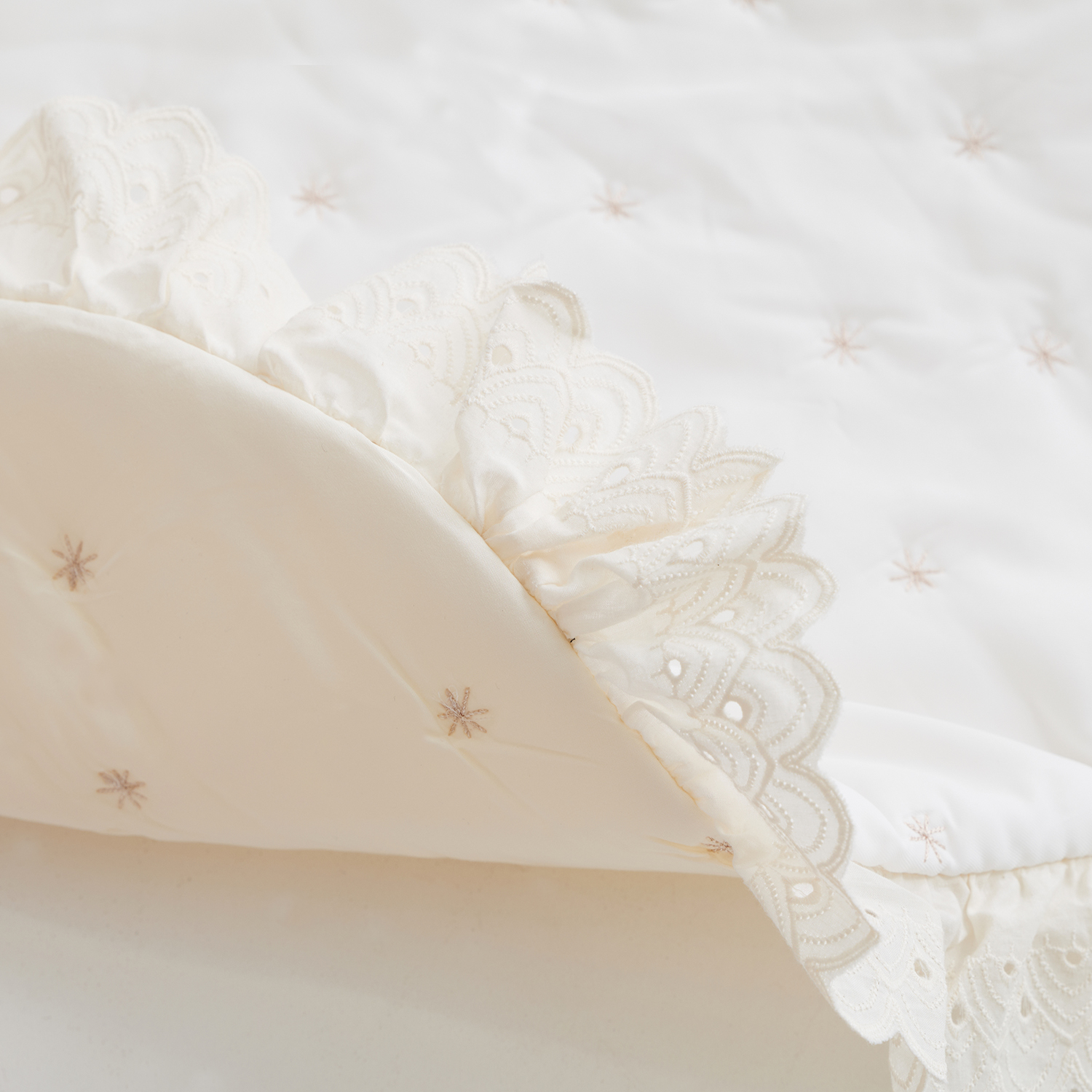 [ d.near × uno ] BOA bedding set I 베딩 세트