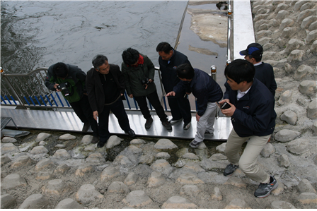 소수력발전소 벽면 누수