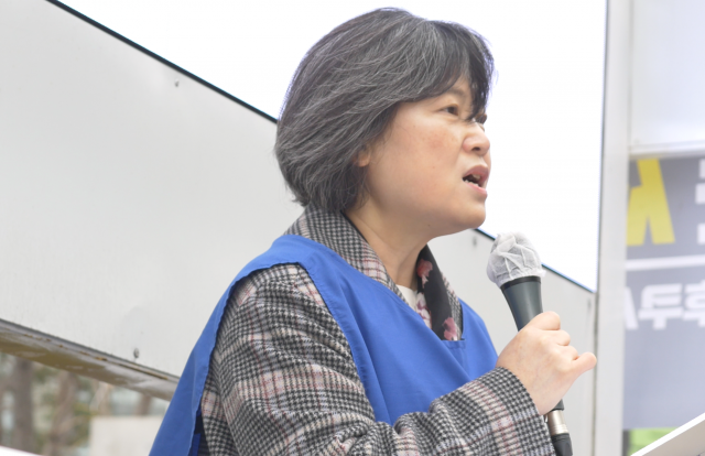 3.11 전국 행동 서울 프로그램에 발언하는 구정혜 (한국 YWCA 연합회 사무총장) ⓒ환경운동연합