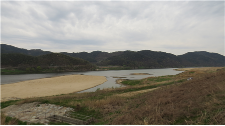 합천보와 황강 합류부 모래