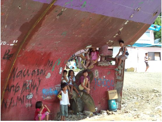 태풍 하이옌의 악몽에서 벗어나지 못한 필리핀, 그러나 희망은 싹트고 있다 7