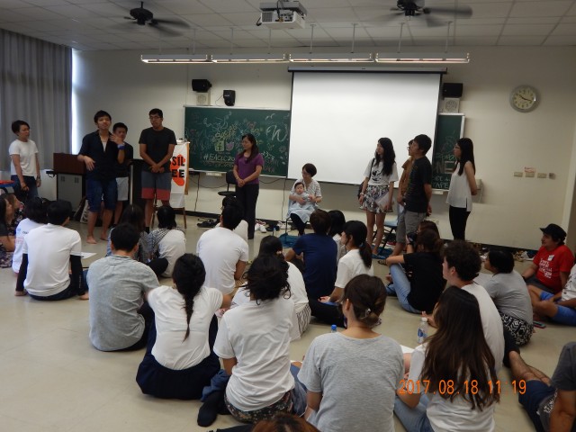 타이중 석탄발전소 주변에서 자신들의 삶을 들려주는 주민 네명