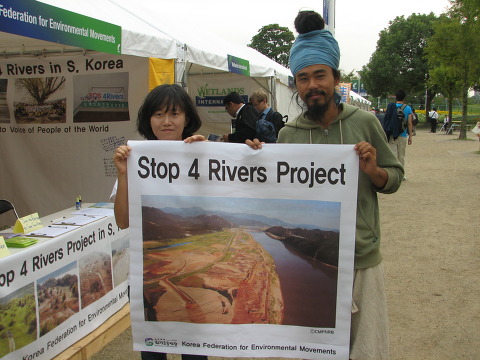 18296F374CBE569A9F9B81