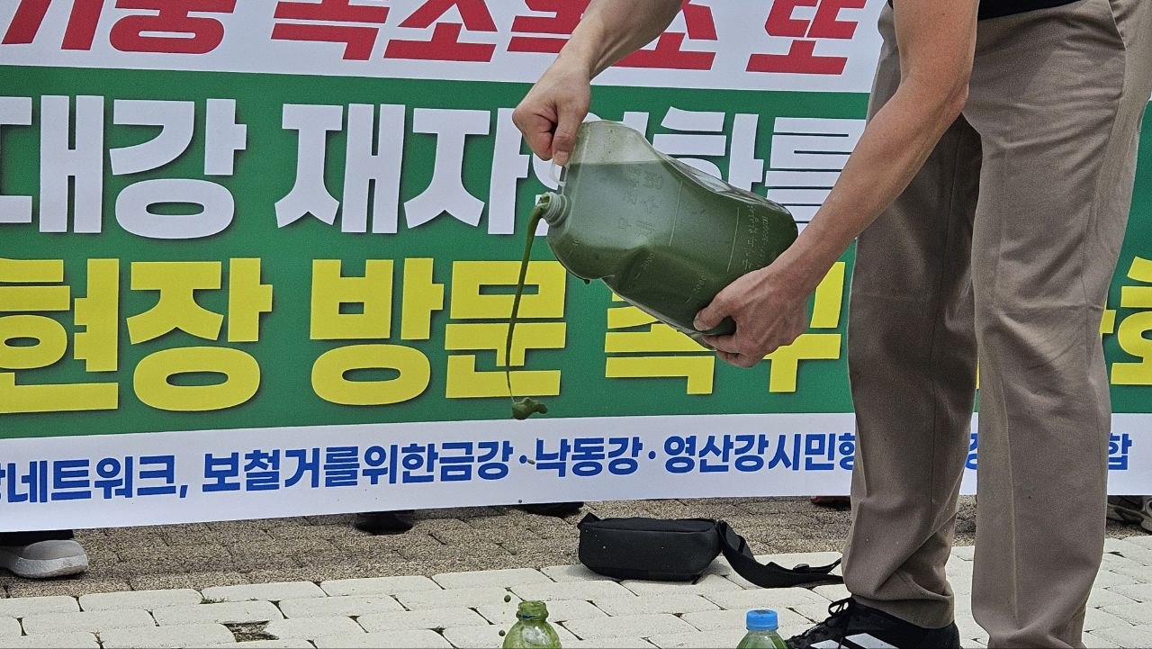 ab58cde796d8d.jpg