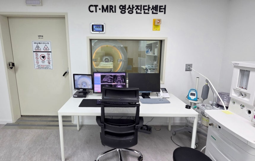 제주 24시 숨동물의료센터가 100평 규모의 추가 확장 공사를 마치고 MRI(자기공명영상) 정밀 영상진단센터와 고난도 정형·신경 수술센터를 본격 가동한다(동물병원 제공). ⓒ 뉴스1