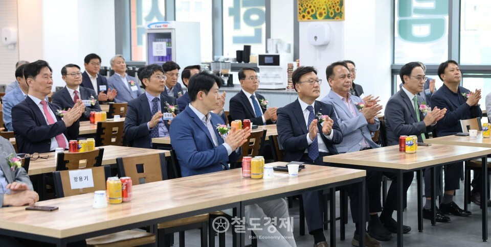27일 철도경제연구소 개소식이 열리고 있는 모습. 2025.5.27 / 철도경제