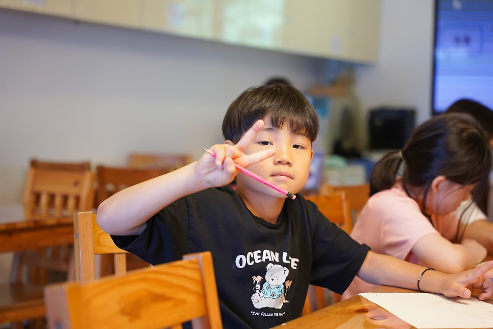 f8afb37c2a745.png