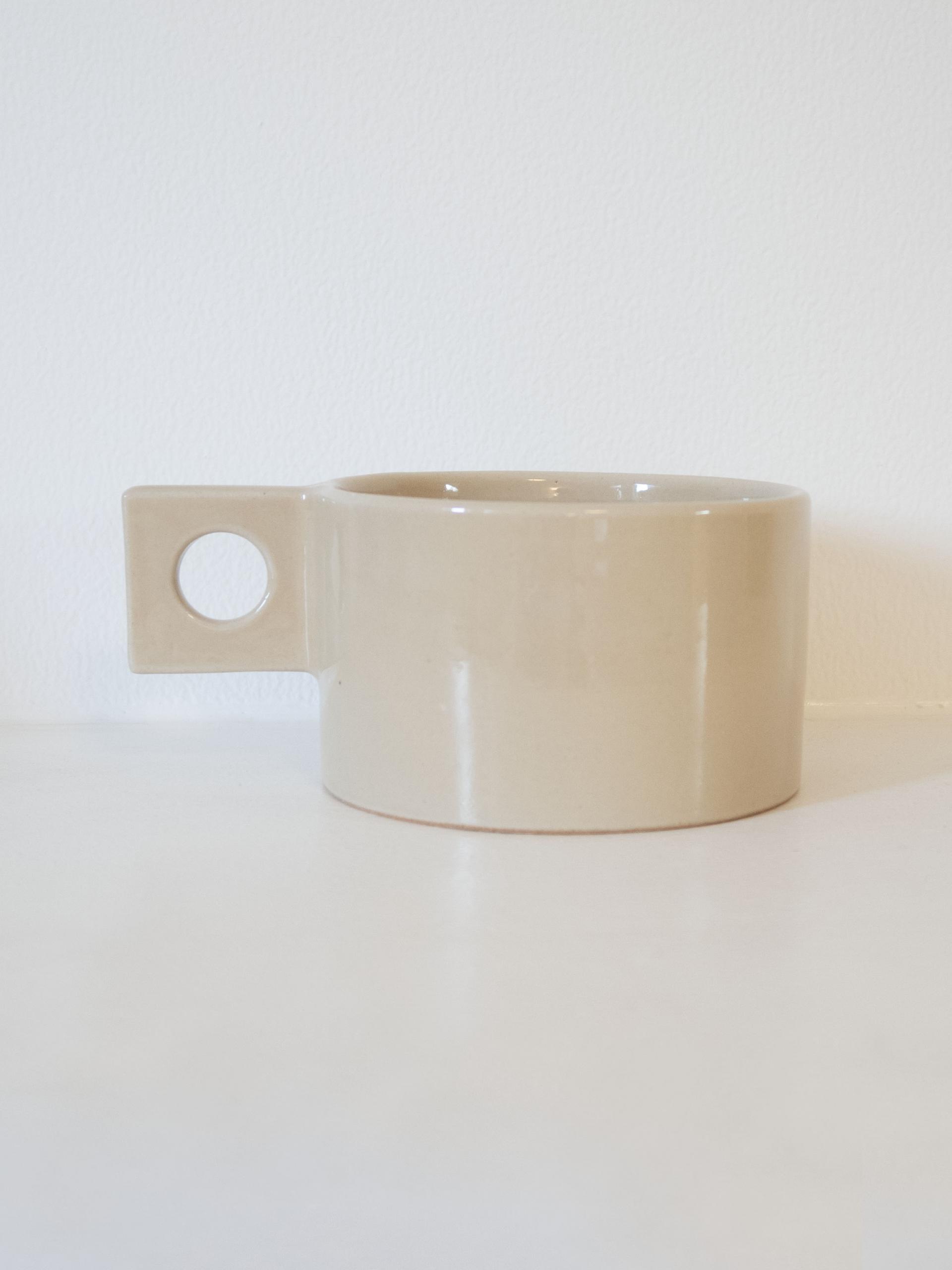 Low Nemo Mug - Beige