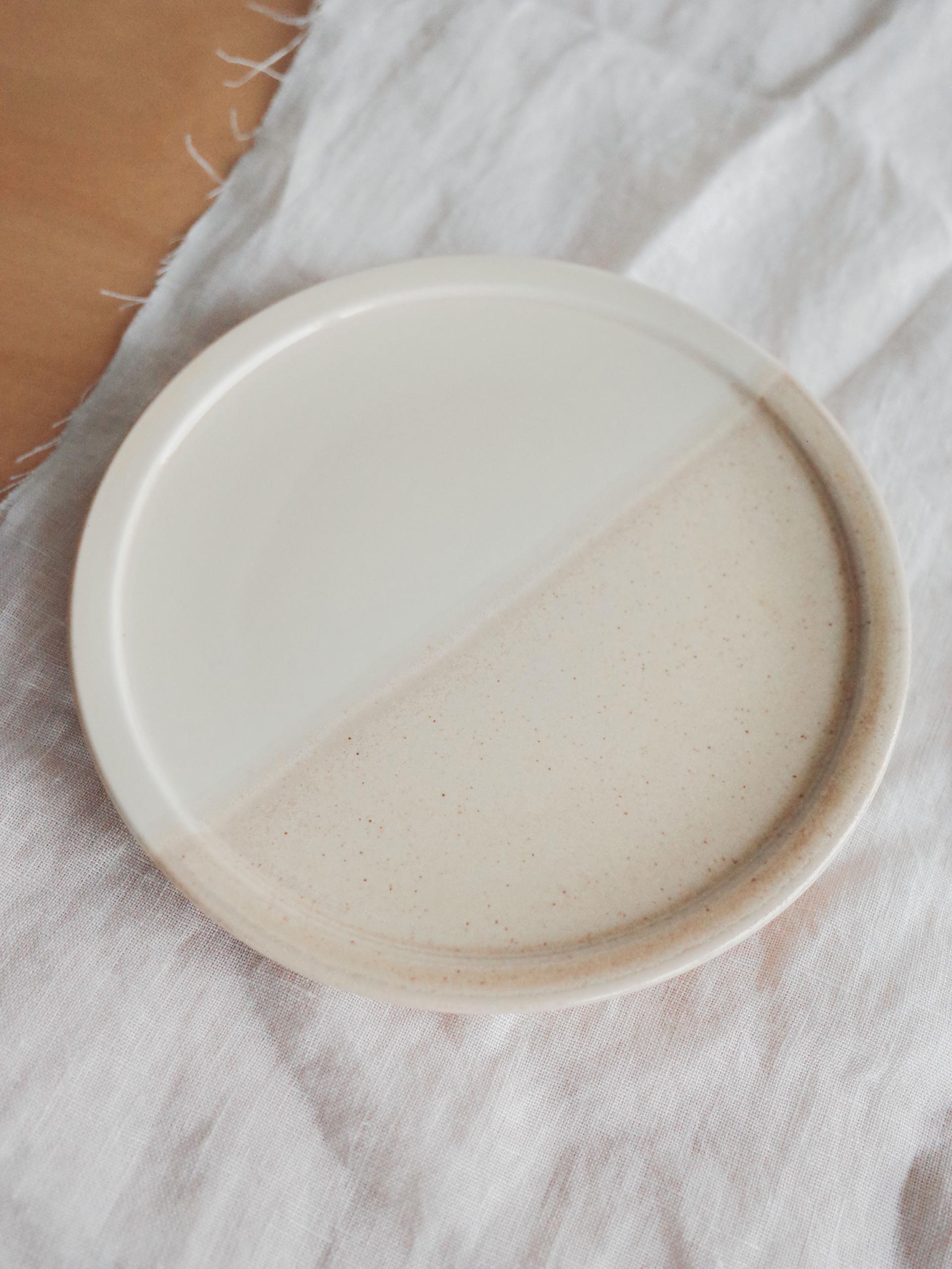 Layer Half Plate - Beige