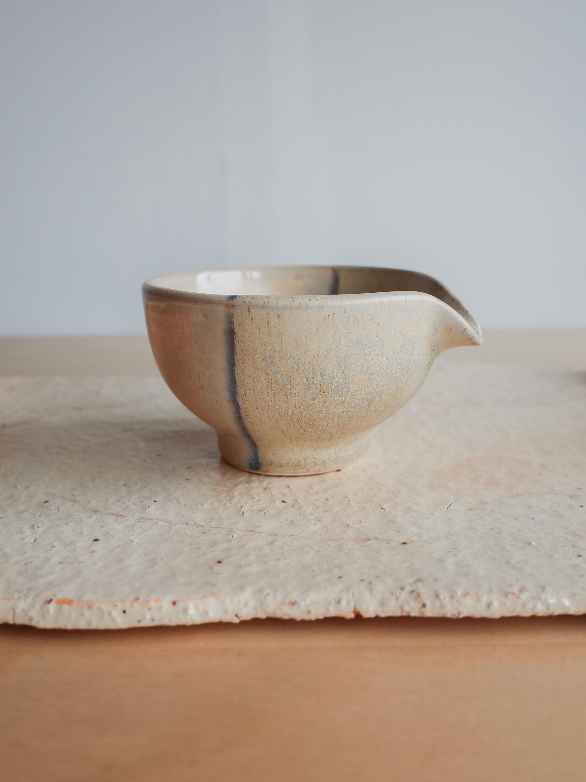 Layer Pitcher