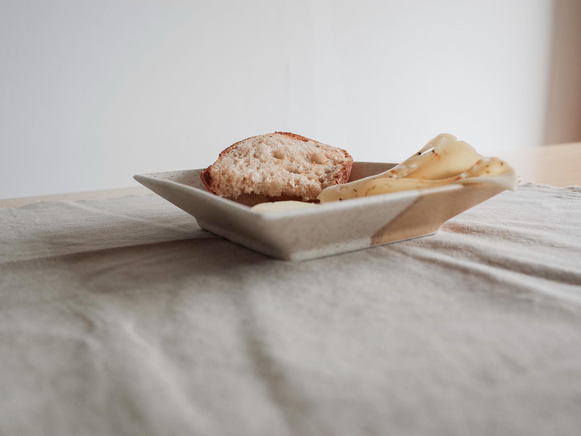 Layer Square Plate - Beige