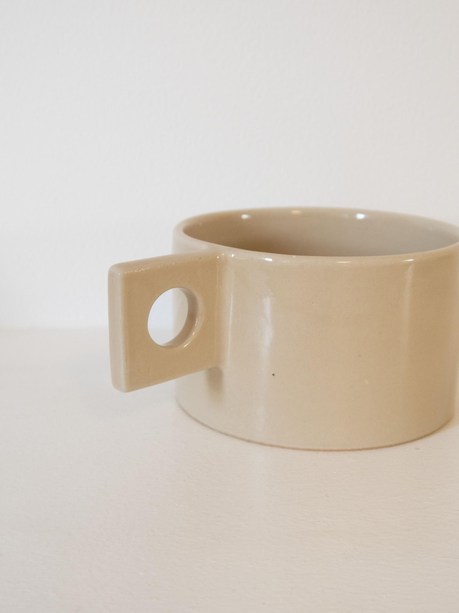 Low Nemo Mug - Beige