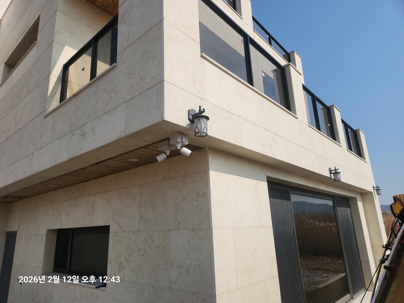 f6a3cdbe7fe25.jpg