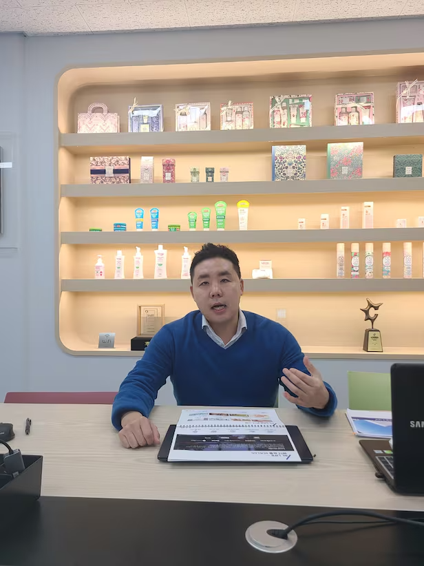 지난 12일 서울 성동구 본사에서 만난 김명규 에스엘라이프 대표. /최효정 기자