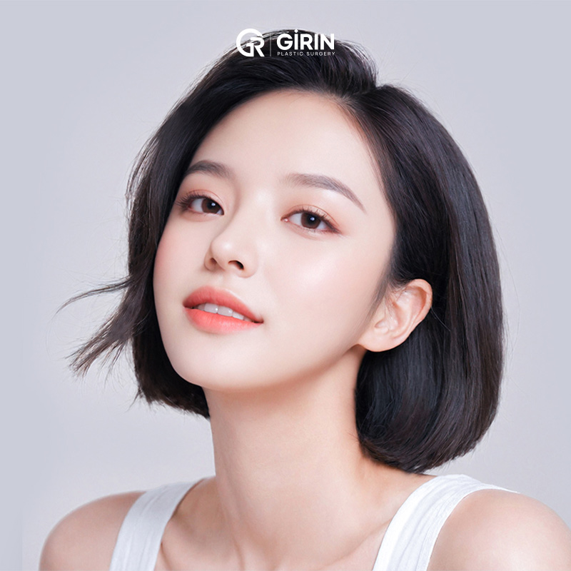 One-on-one consultation with board-certified plastic surgeon