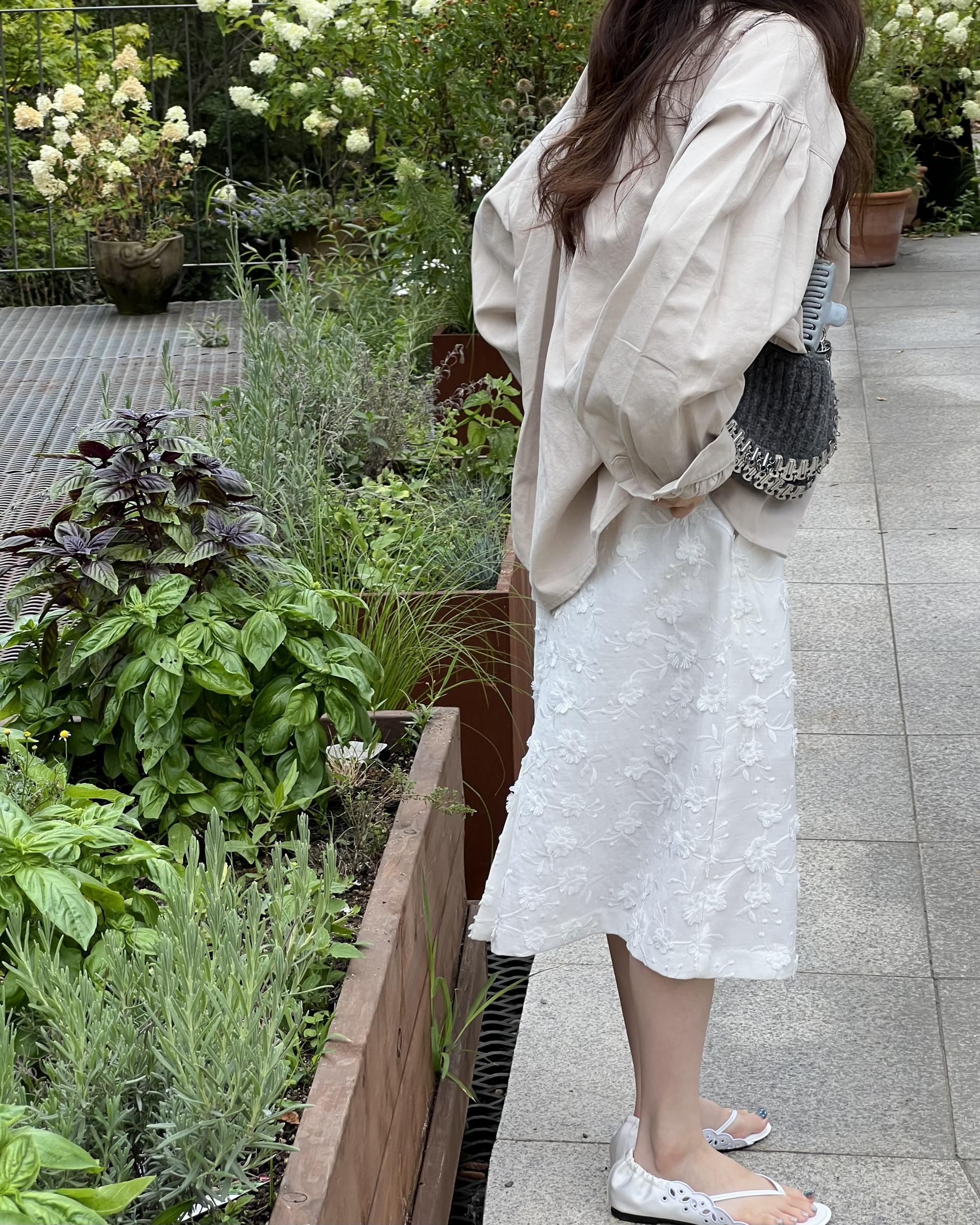 magnet shirring blouse (cream/beige)